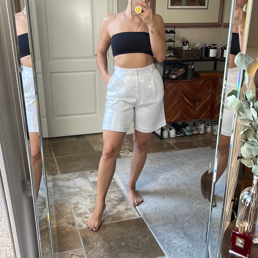 Cara Santana x Apt 9 white sparkly sequined shorts size 2